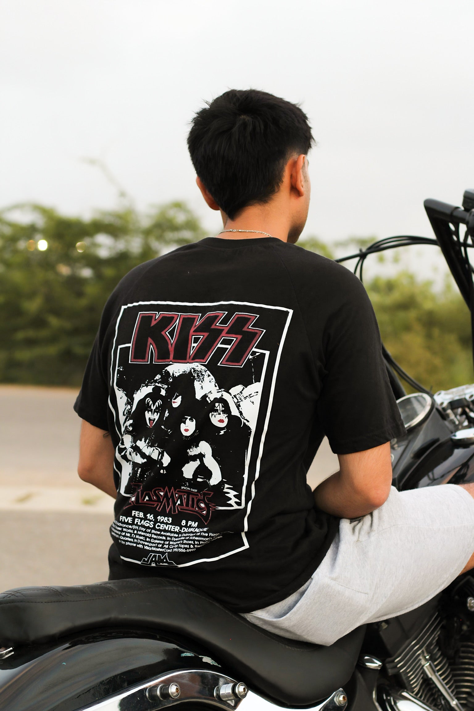 KISS Raglan T-shirt
