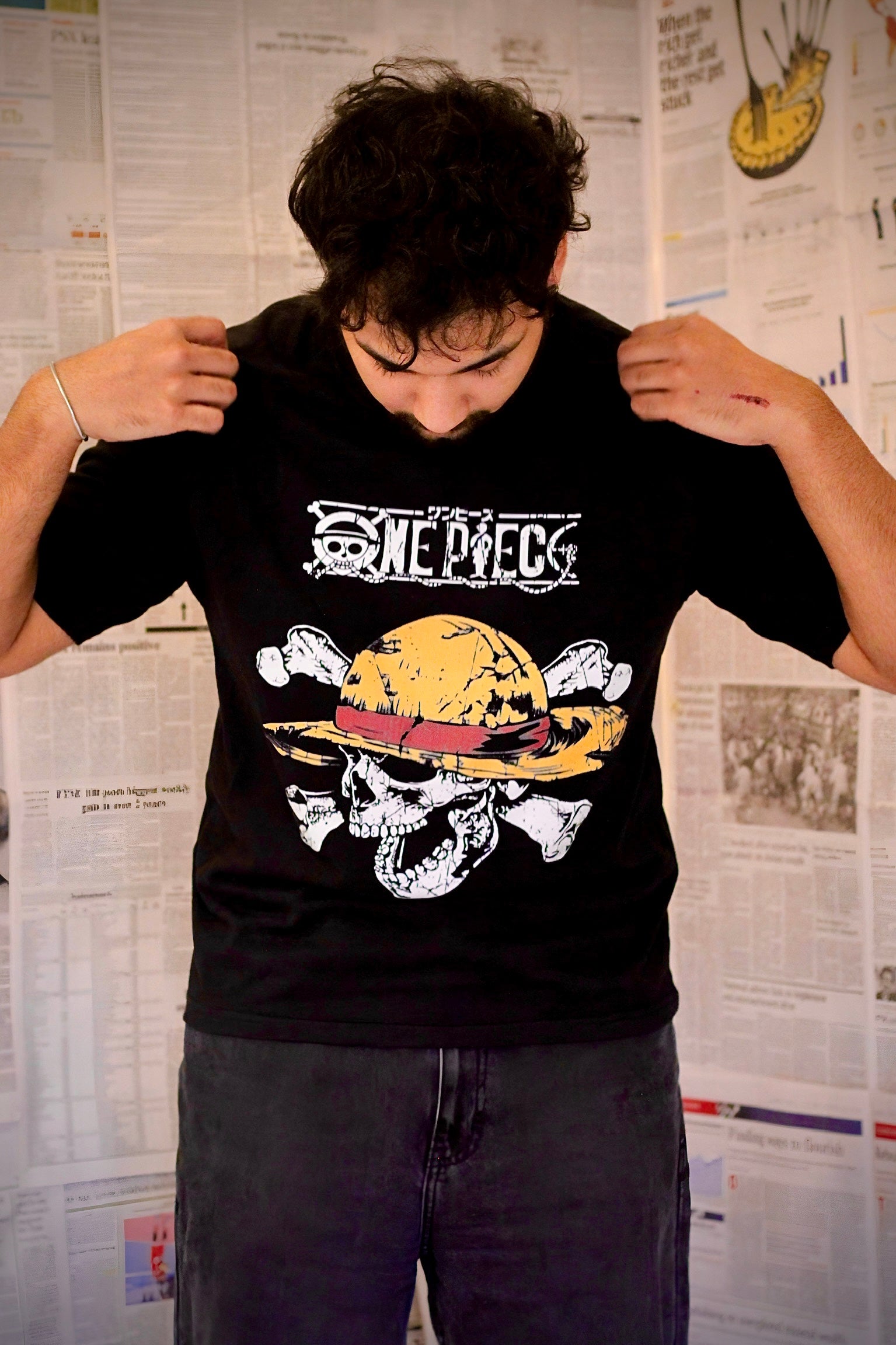 One Piece Raglan T-shirt