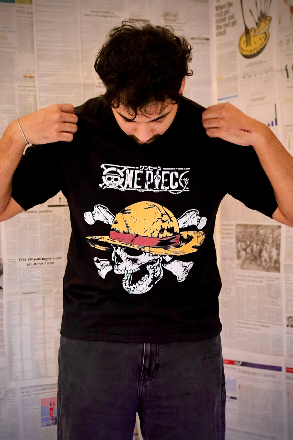 One Piece Raglan T-shirt